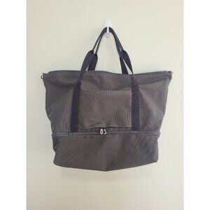 Lo & Sons Women's Catalina Deluxe Weekender Bag Small Gray Organizer Travel Work